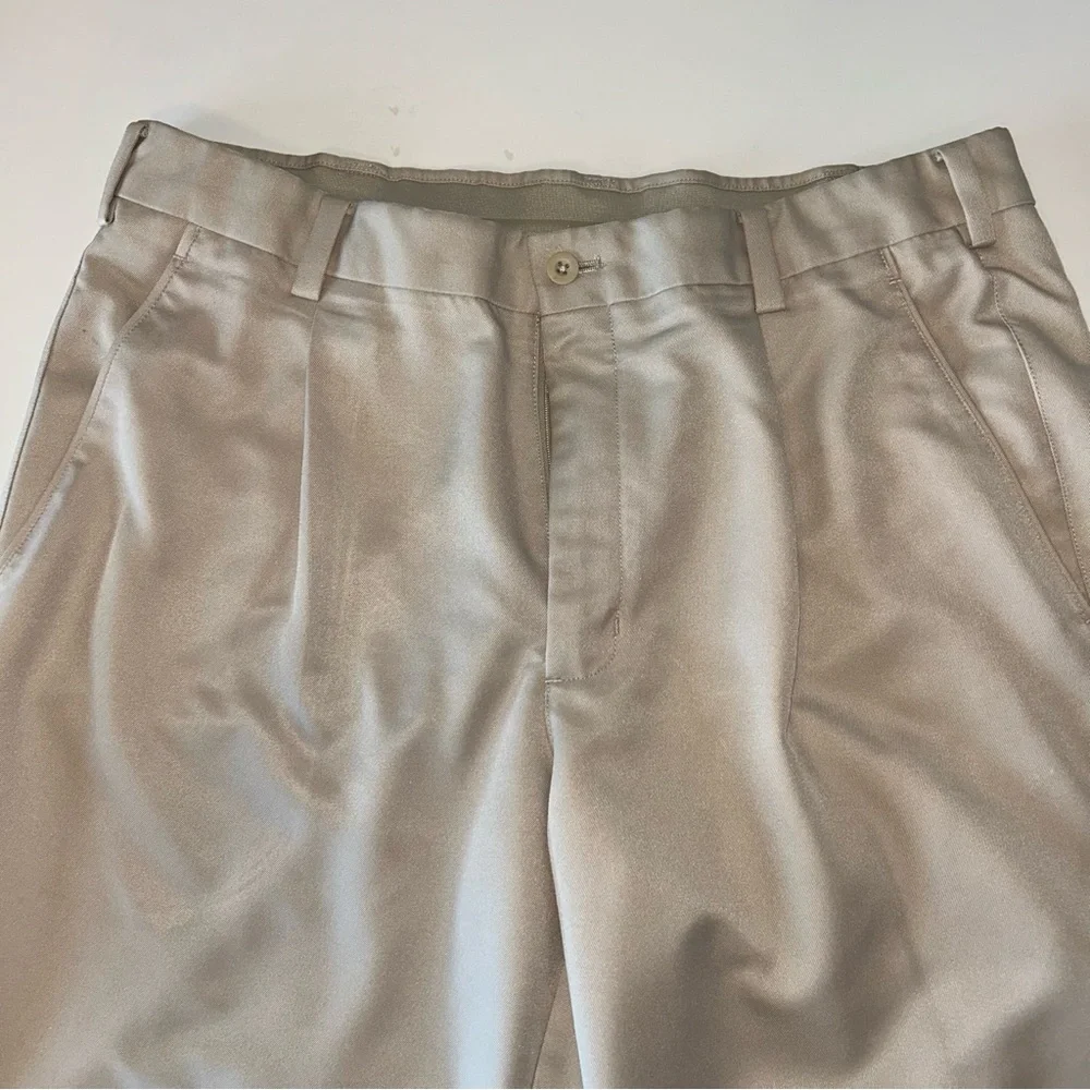 Nike Golf Pants FitDry mens pleated cream polyester golf pants‎ size 35x32